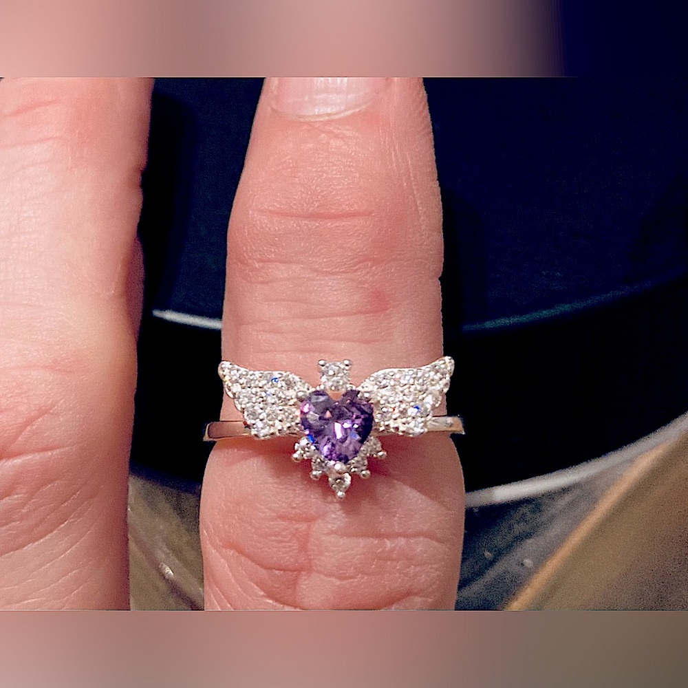 100% REAL STERLING SILVER (925 marked)  W/Plum colored 2mm Cubic Zirconia 7 1/2